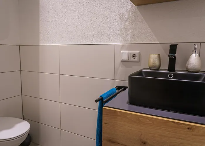 Mit Stellplatz, Ruhig Gelegen, Nahe Bahnhof, Ideal Fuer Wander- & Skiurlaub Apartment Pichl bei Aussee